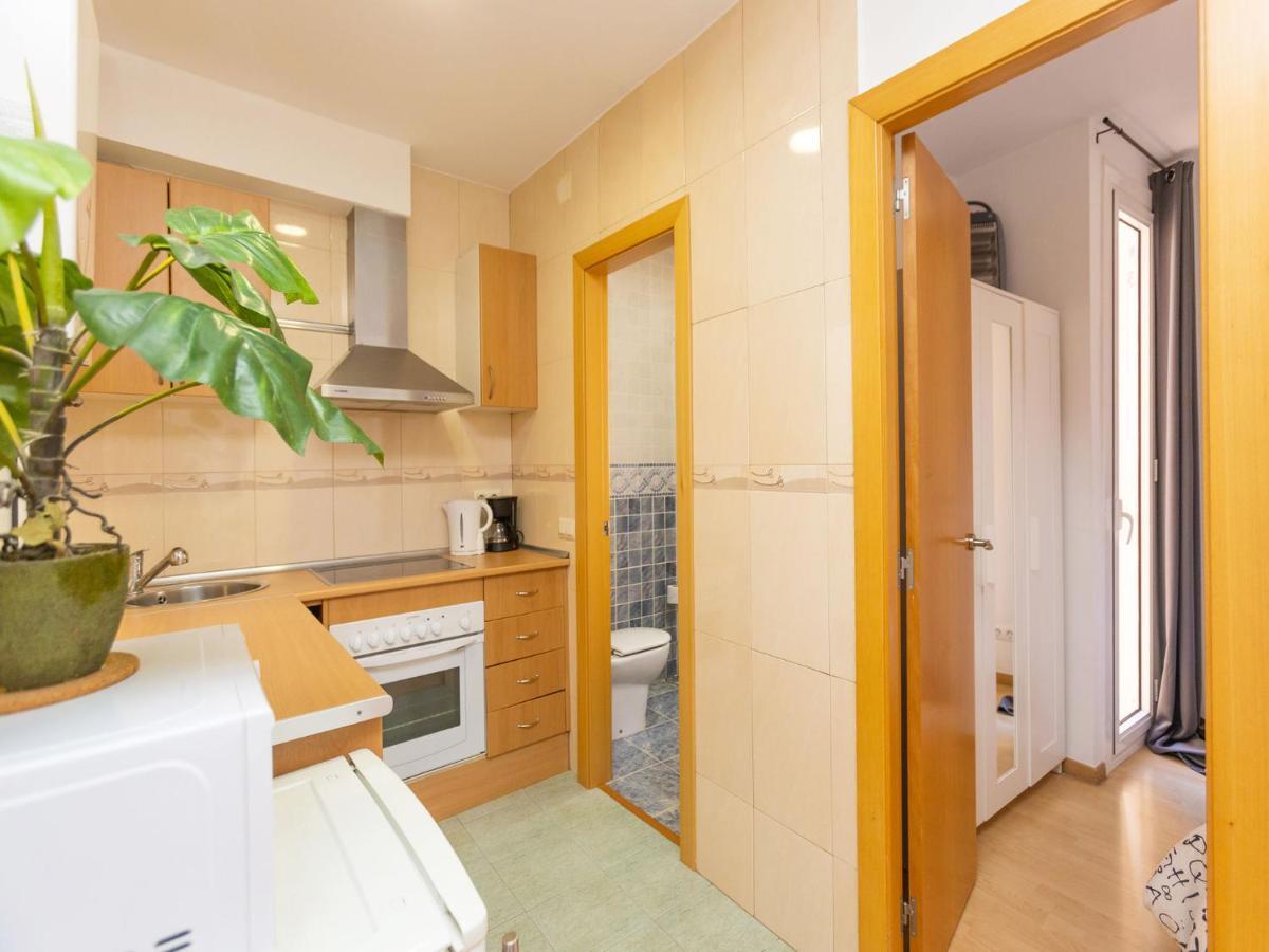 Apartment Eixample Dret Sagrada Familia By Interhome Barcelona Exterior photo